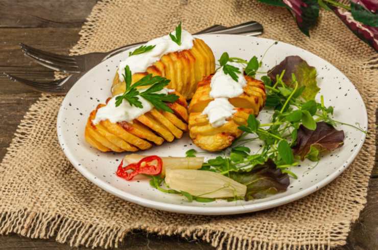 patate a fisarmonica con formaggio