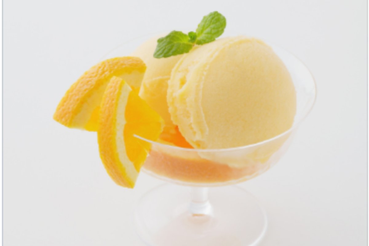 Sorbetto all'arancia e menta