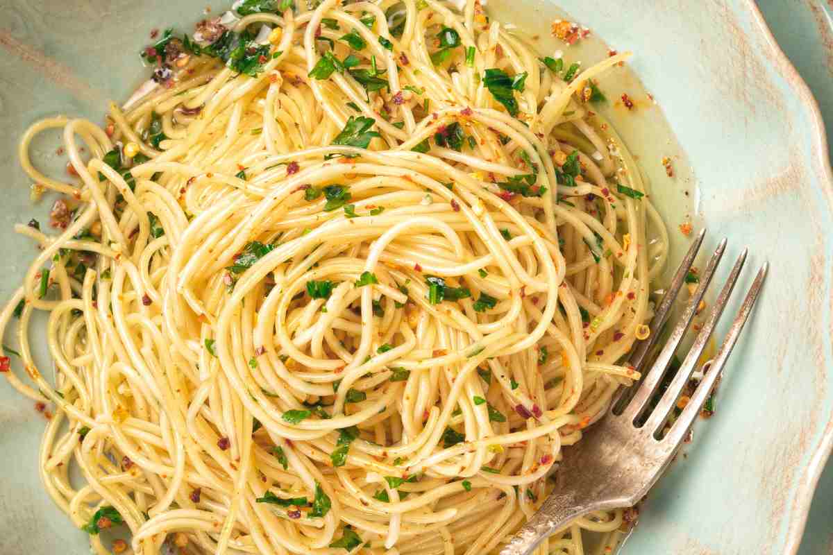 spaghetti aglio, olio e peperoncino