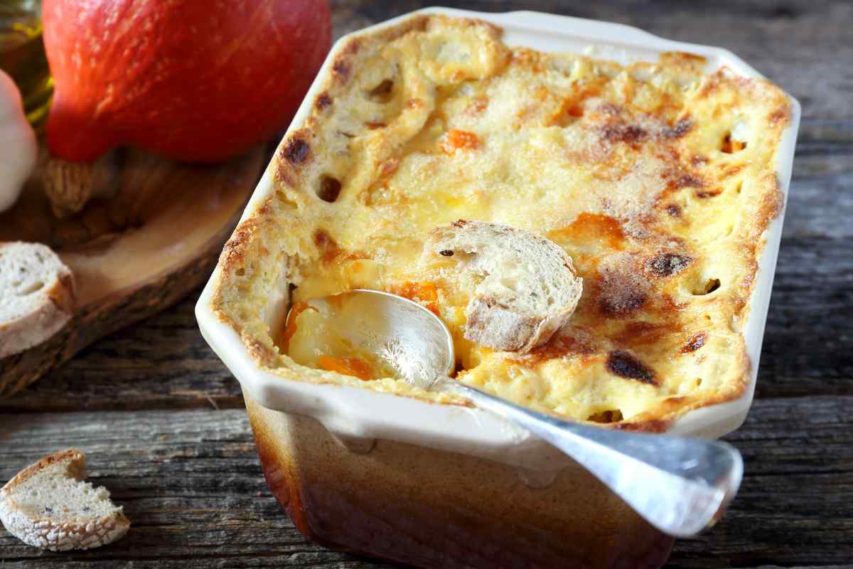 torta di pancarrè nella pirofila