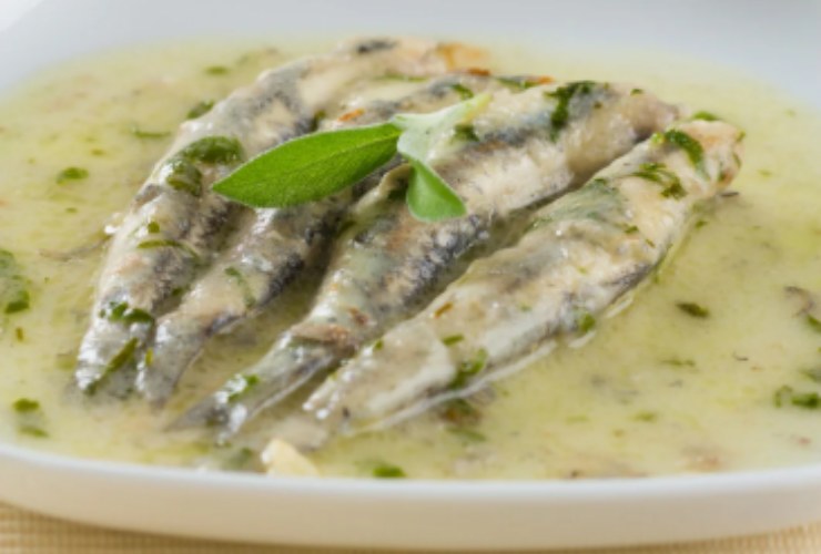 Alici con olio aglio e prezzemolo