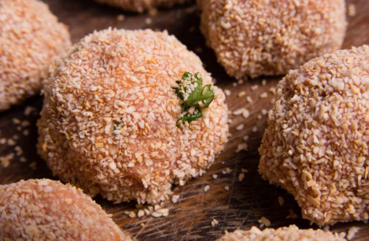 Polpetta di pane impanata 