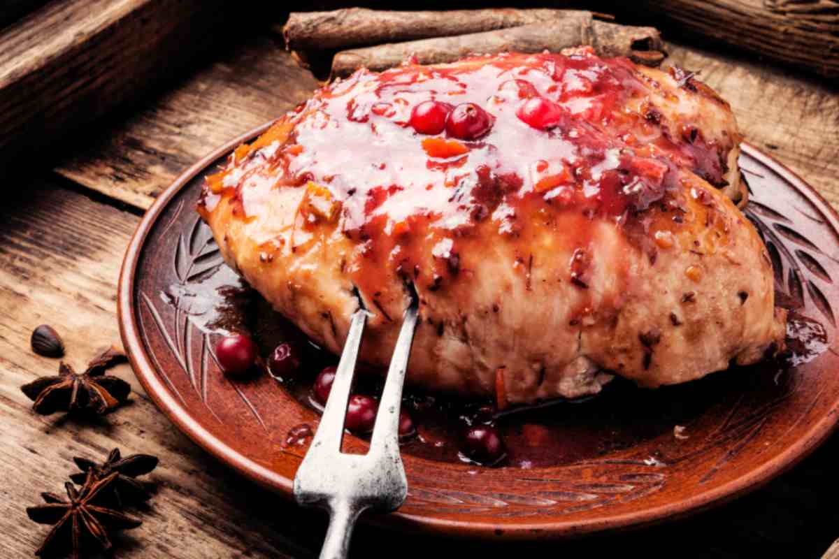 Petti di pollo con sugo cremoso
