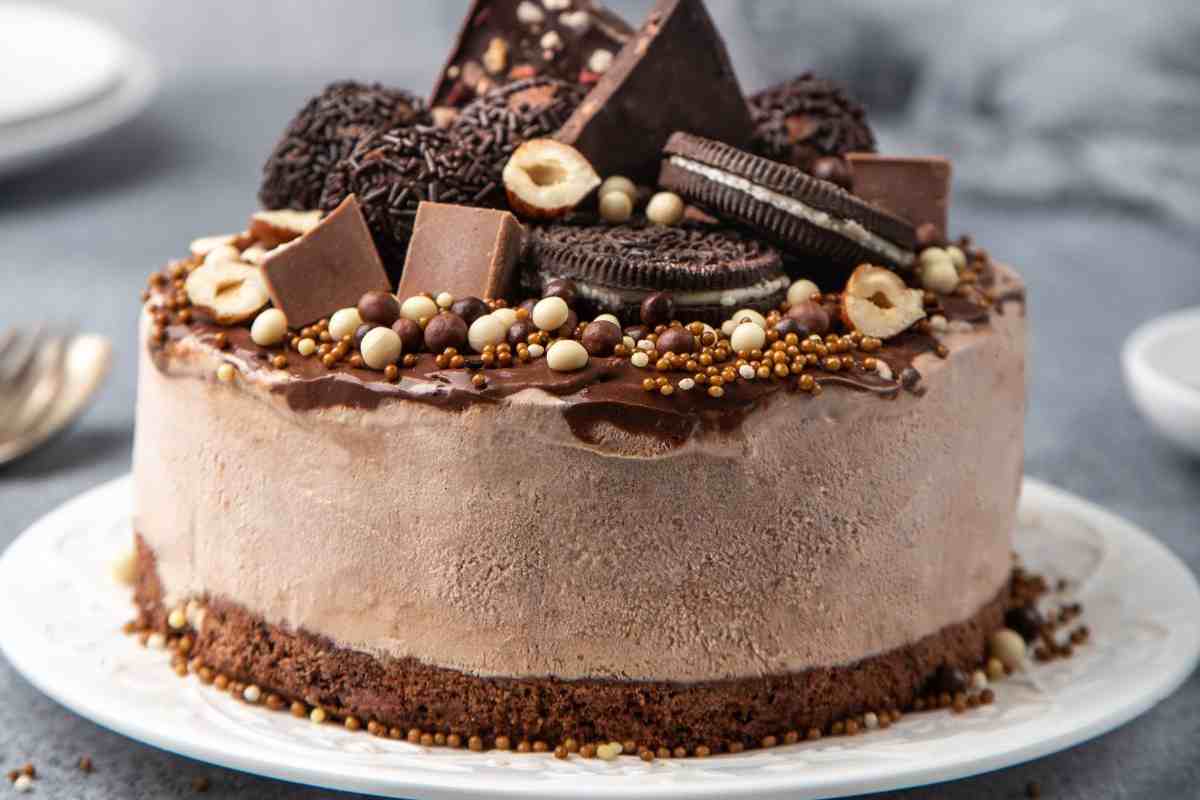 cheesecake al cioccolato con biscotti