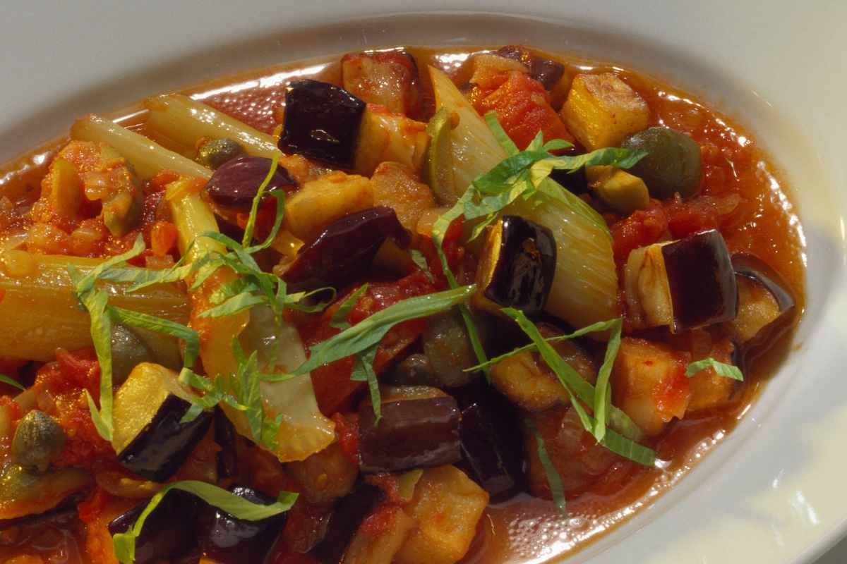melanzane con pomodoro in agrodolce