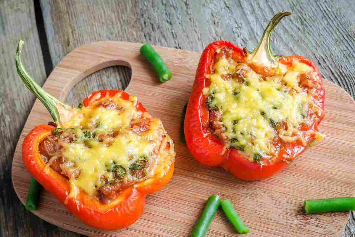 peperoni ripieni con formaggio