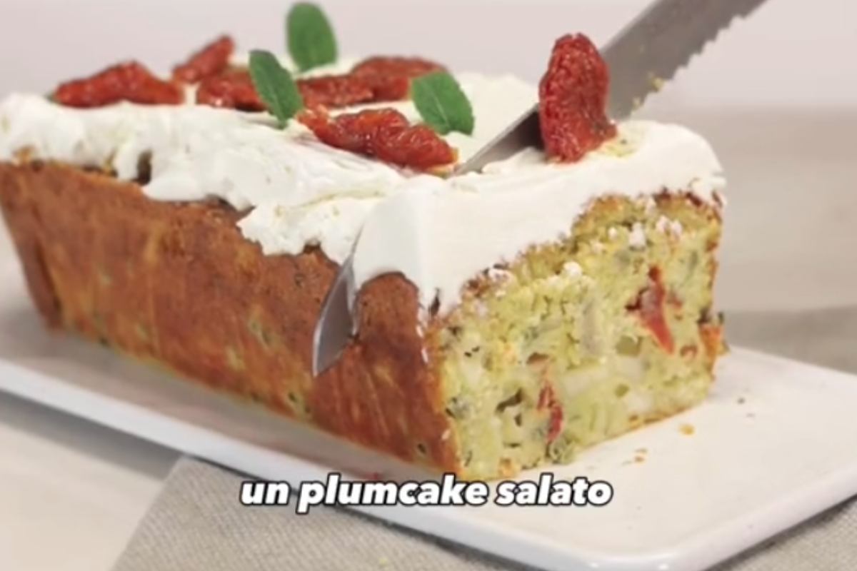 plumcake con capperi e pomodorini