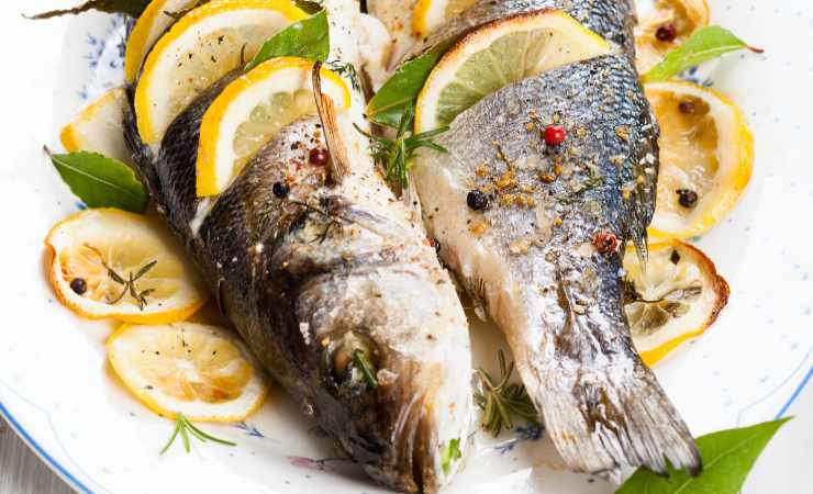 pesce con pepe e limone