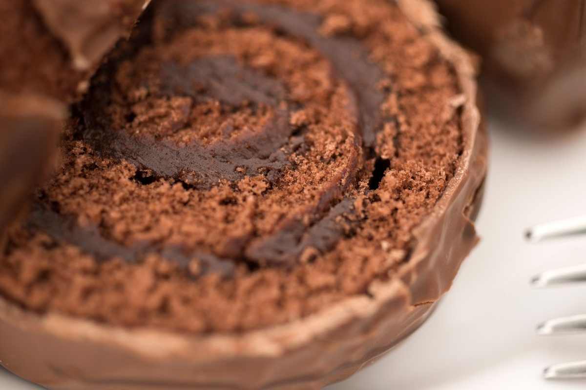 rotolo con crema al cioccolato