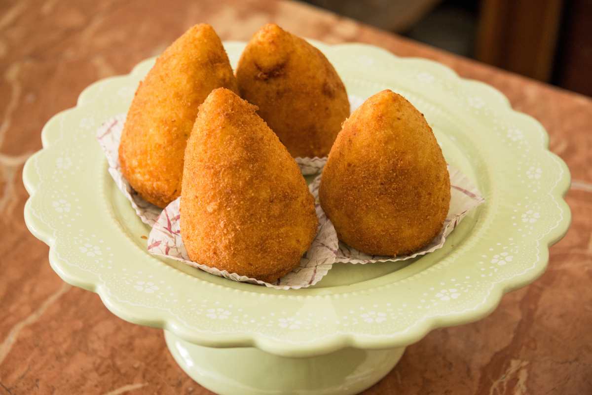 alzata con arancini