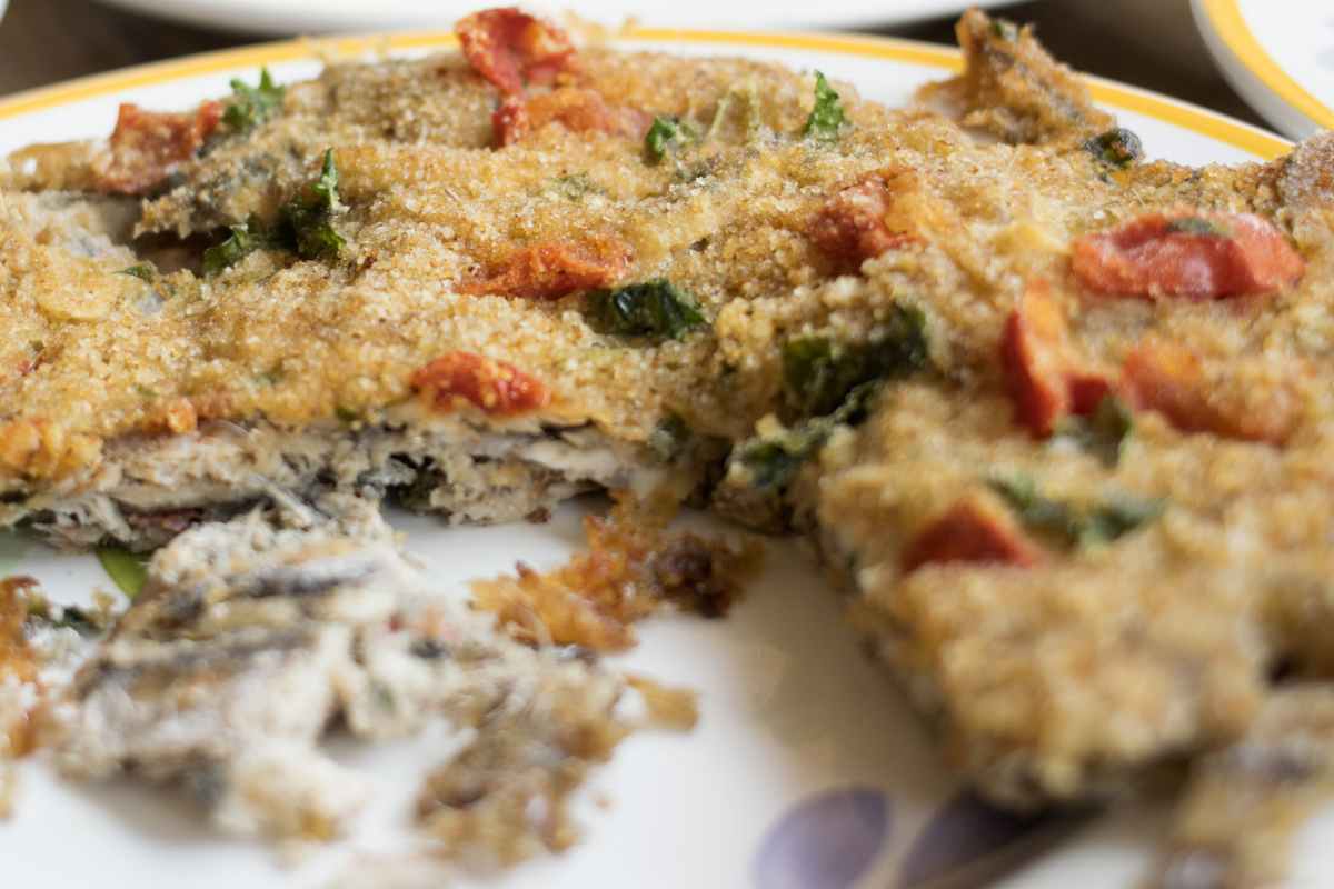 piatto con tortino di alici