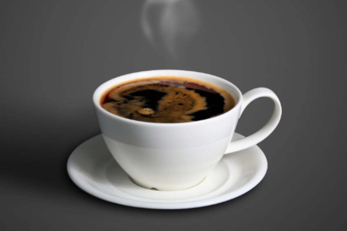 Tazzina di caffè caldo