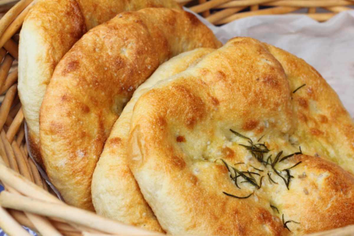 Focacce morbide con rosmarino
