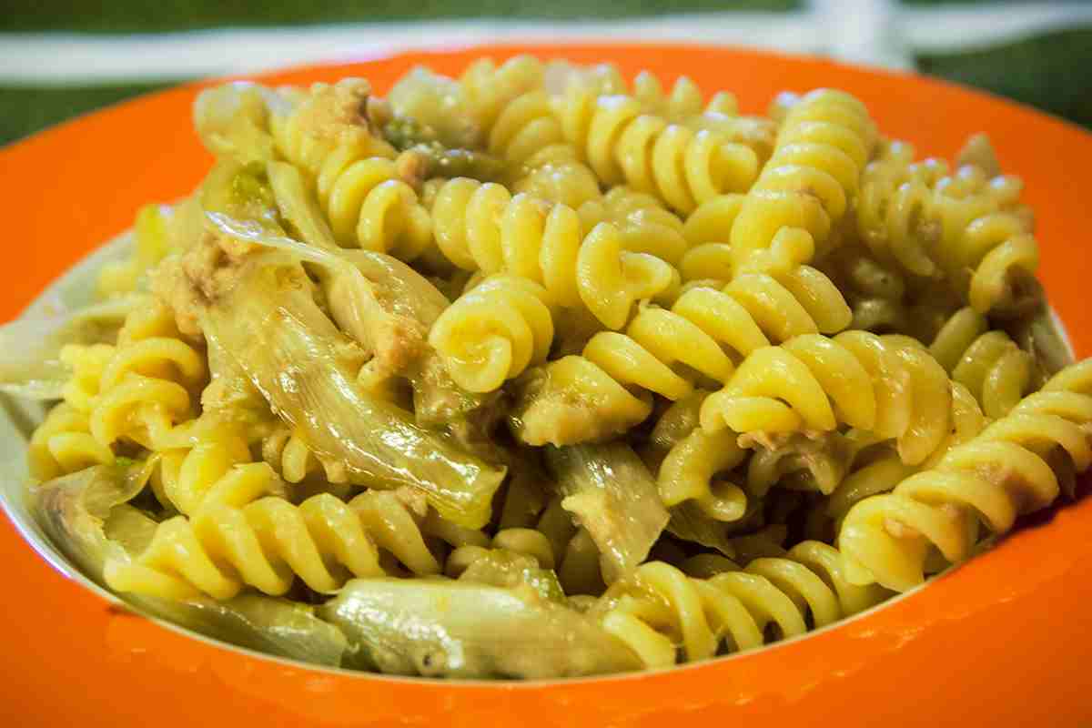 Il pranzo in 5 minuti oggi mi ha salvato, ero in ritardo ma con due ingredienti ho preparato una pasta da urlo