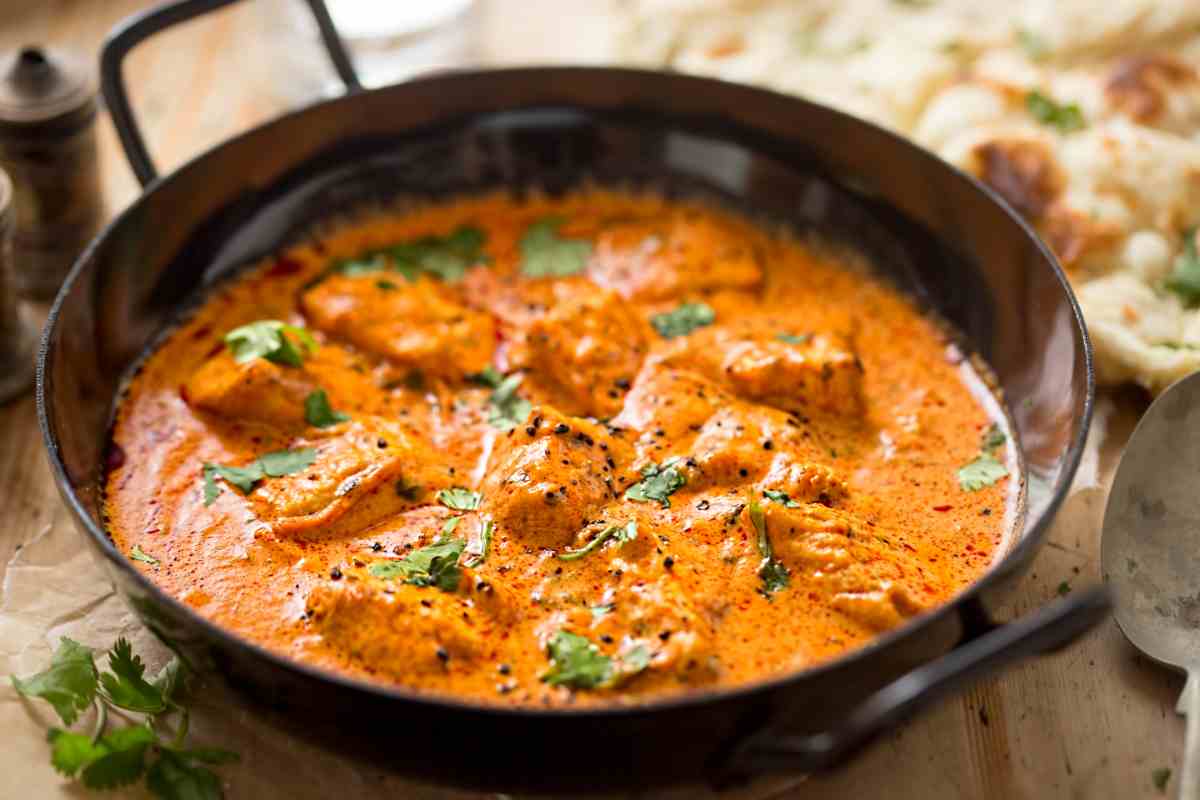 Del Pollo al curry cremoso con burro