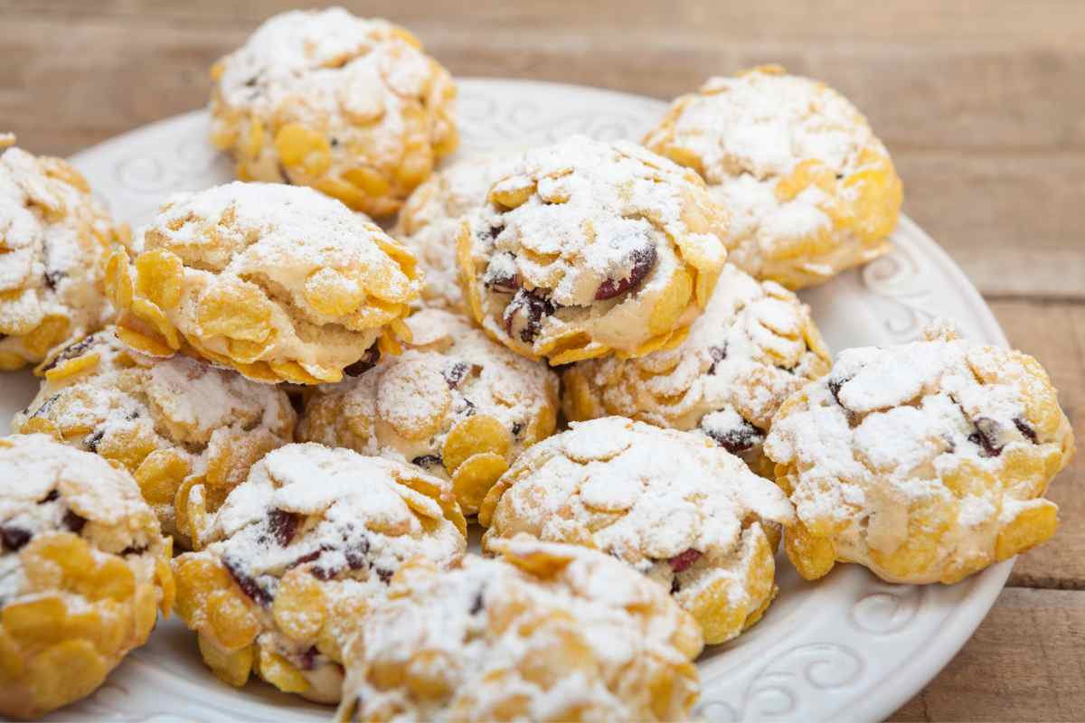 biscotti con uvetta e corn flakes