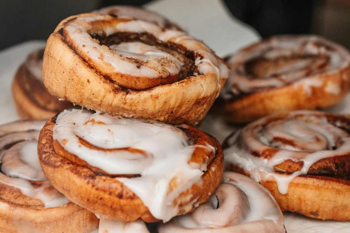 girelle dolci con glassa al caffè