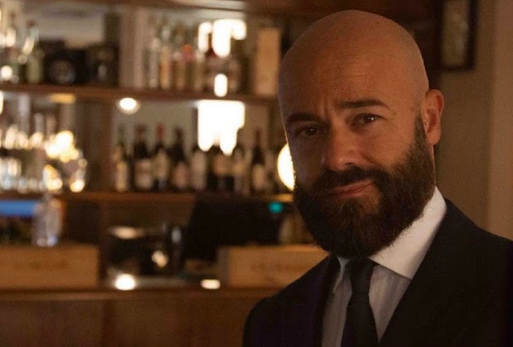 il signor pietro pompili manager del ristorante al cambio di bologna