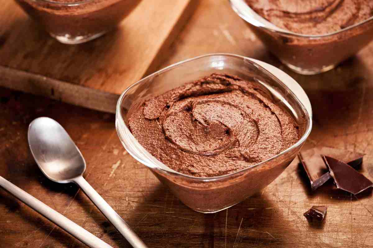 crema al cioccolato cremosa e soffice