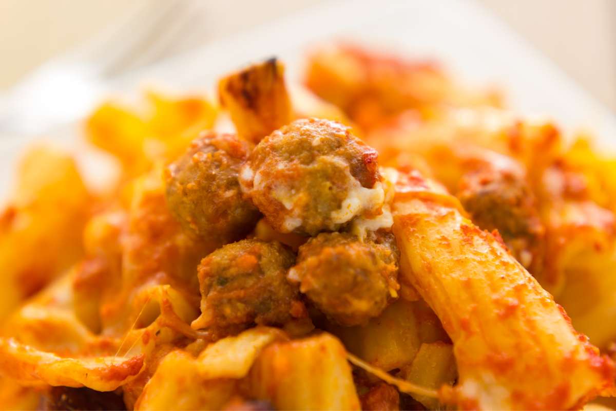 pasta al forno con polpette