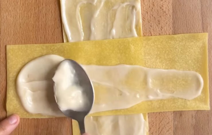 sfoglie lasagne farcite con formaggio