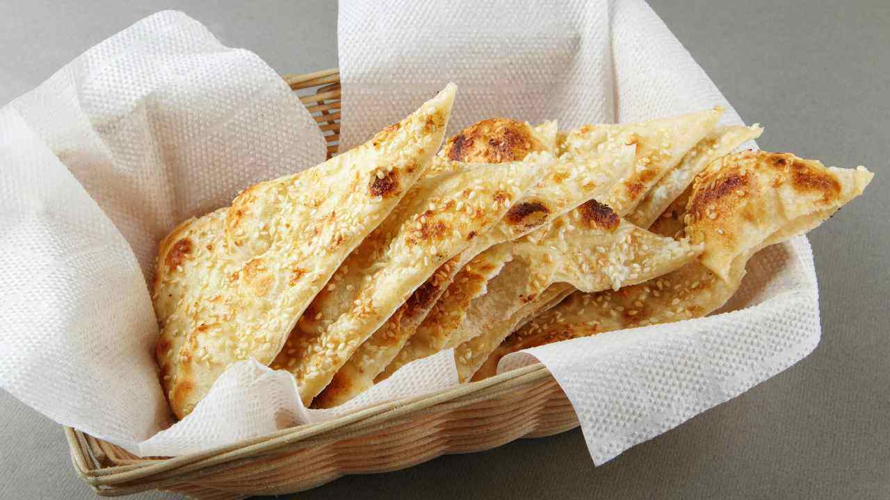 Focaccia sottilissima salva cena - ButtalaPasta.it