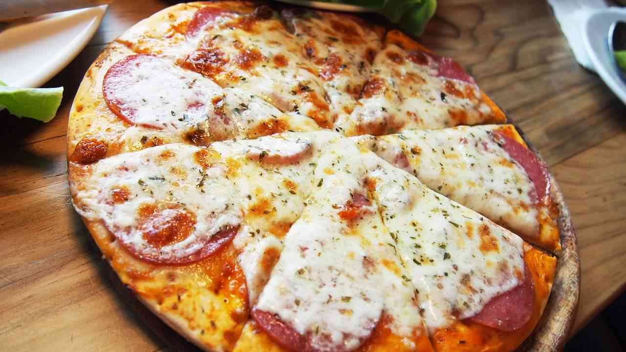 Pizza finta per cena - ButtaLaPasta