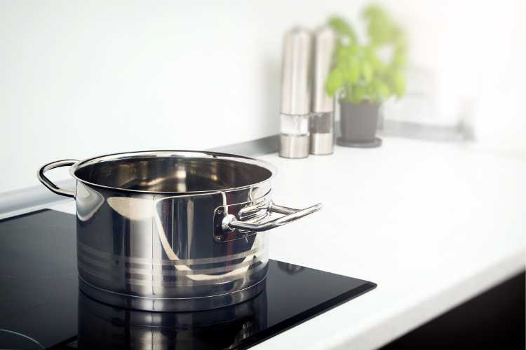 Pulire forno in 10 minuti - ButtalaPasta.it