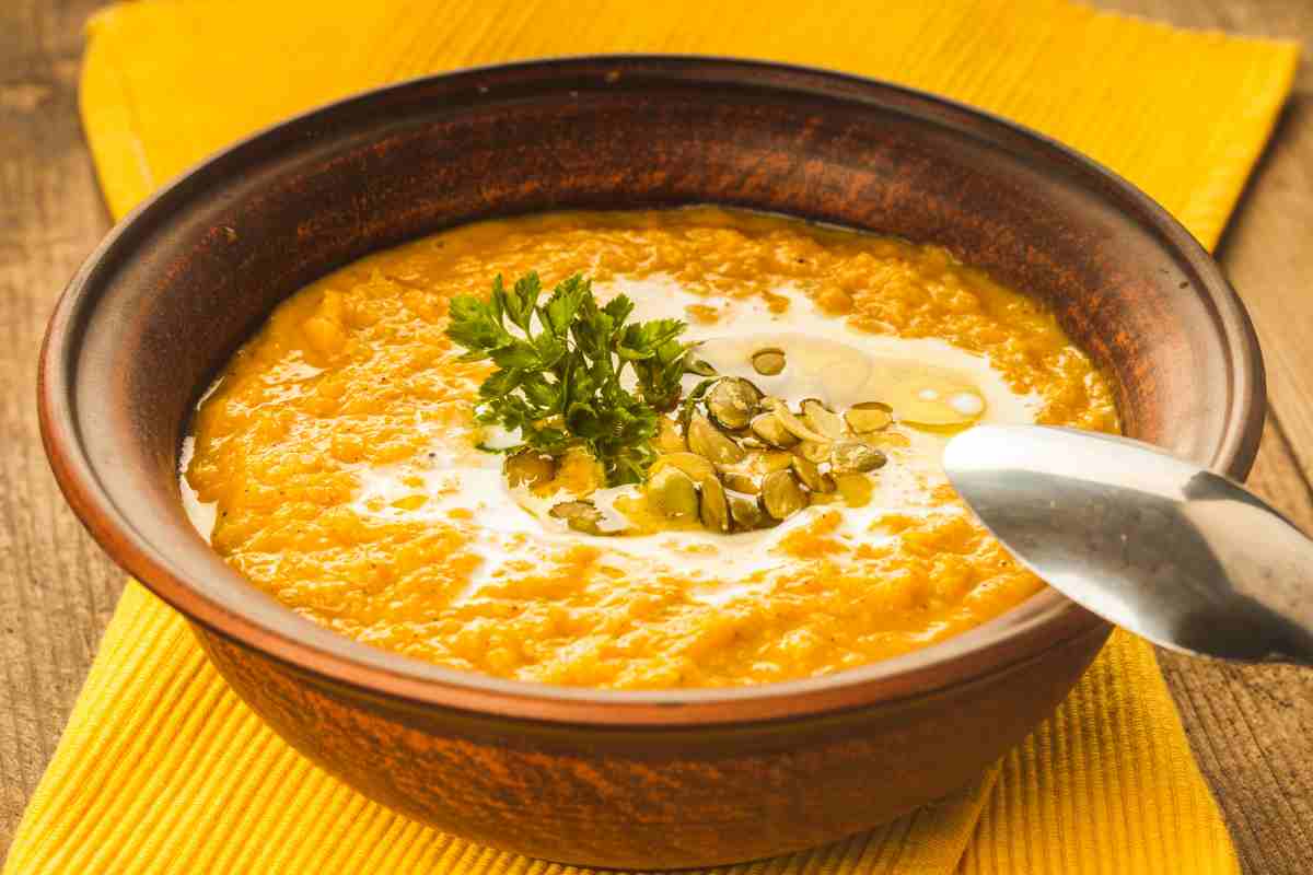 Vellutata di zucca e castagne