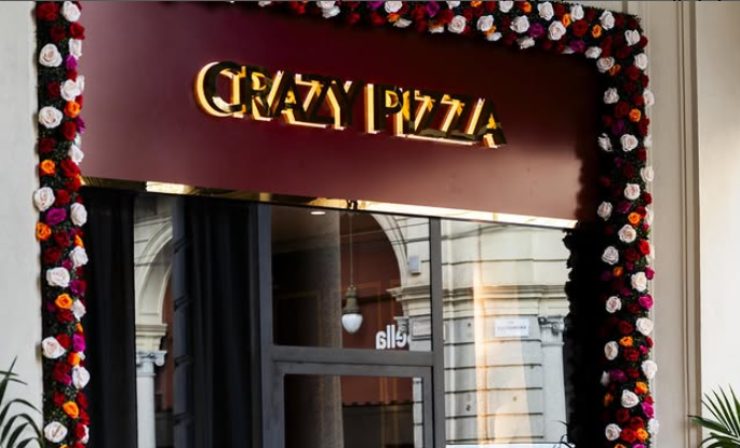 ingresso del crazy pizza di flavio briatore