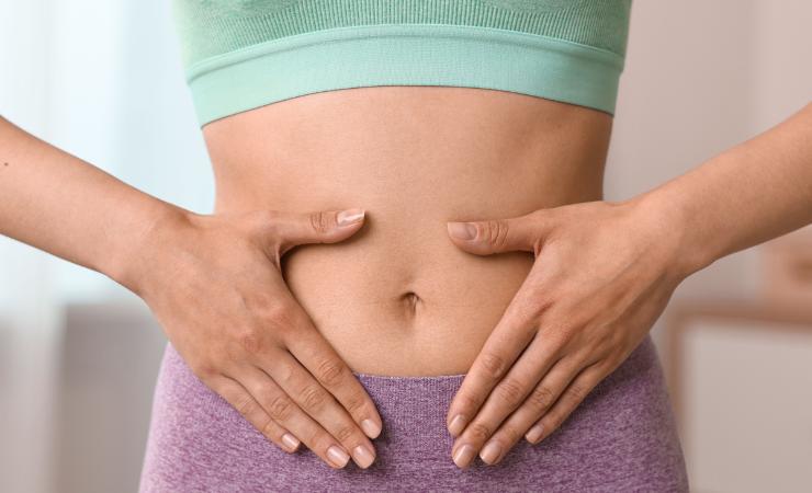 pancia femminile
