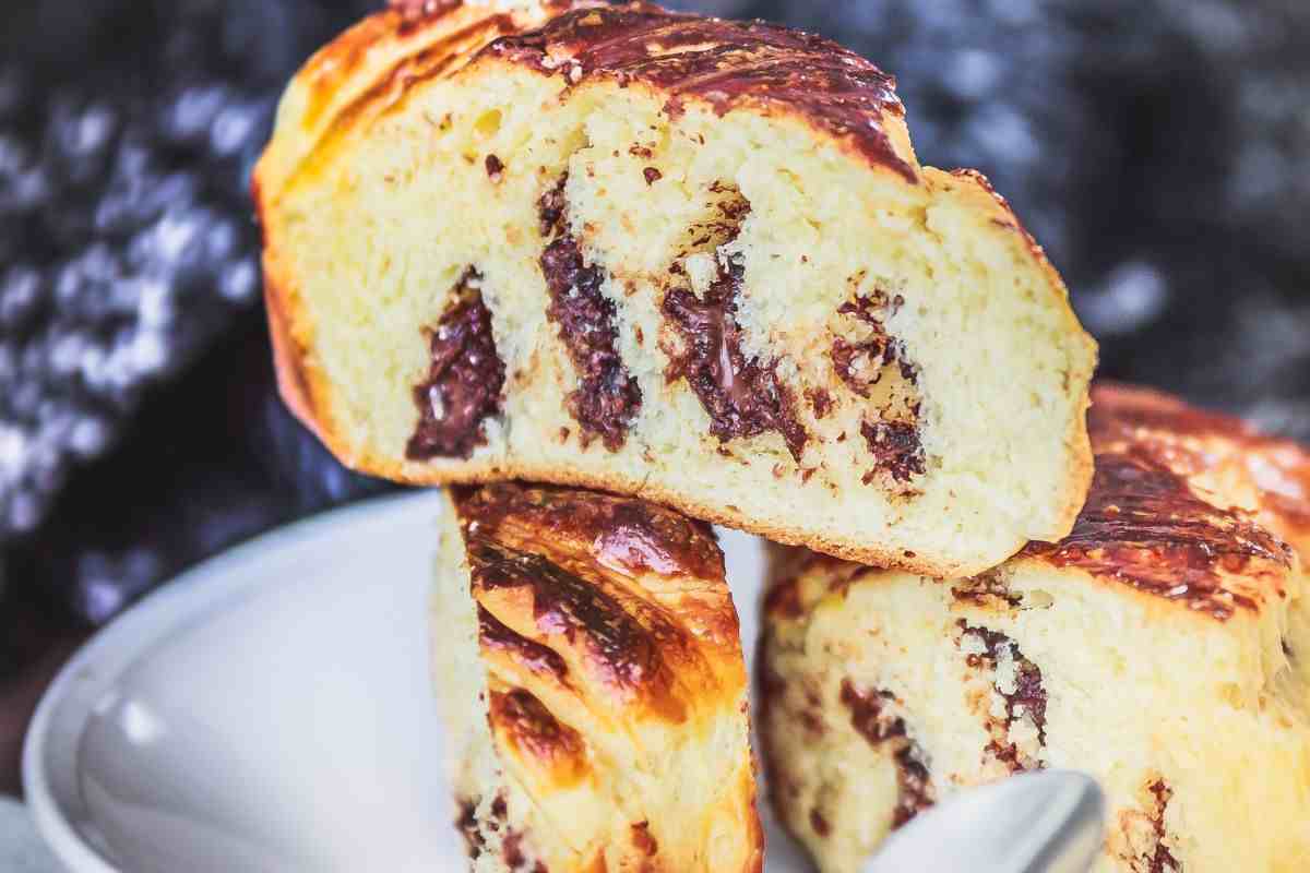 fette di dolce ripieno di cioccolato