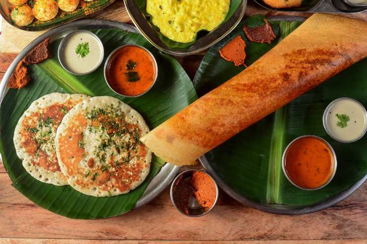 pancake indiani e vari ingredienti