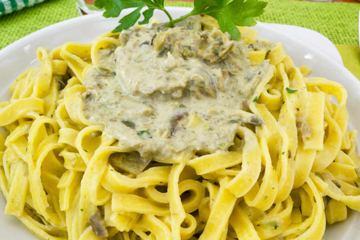 tagliatelle con crema di carciofi