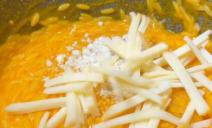 ingredienti in padella