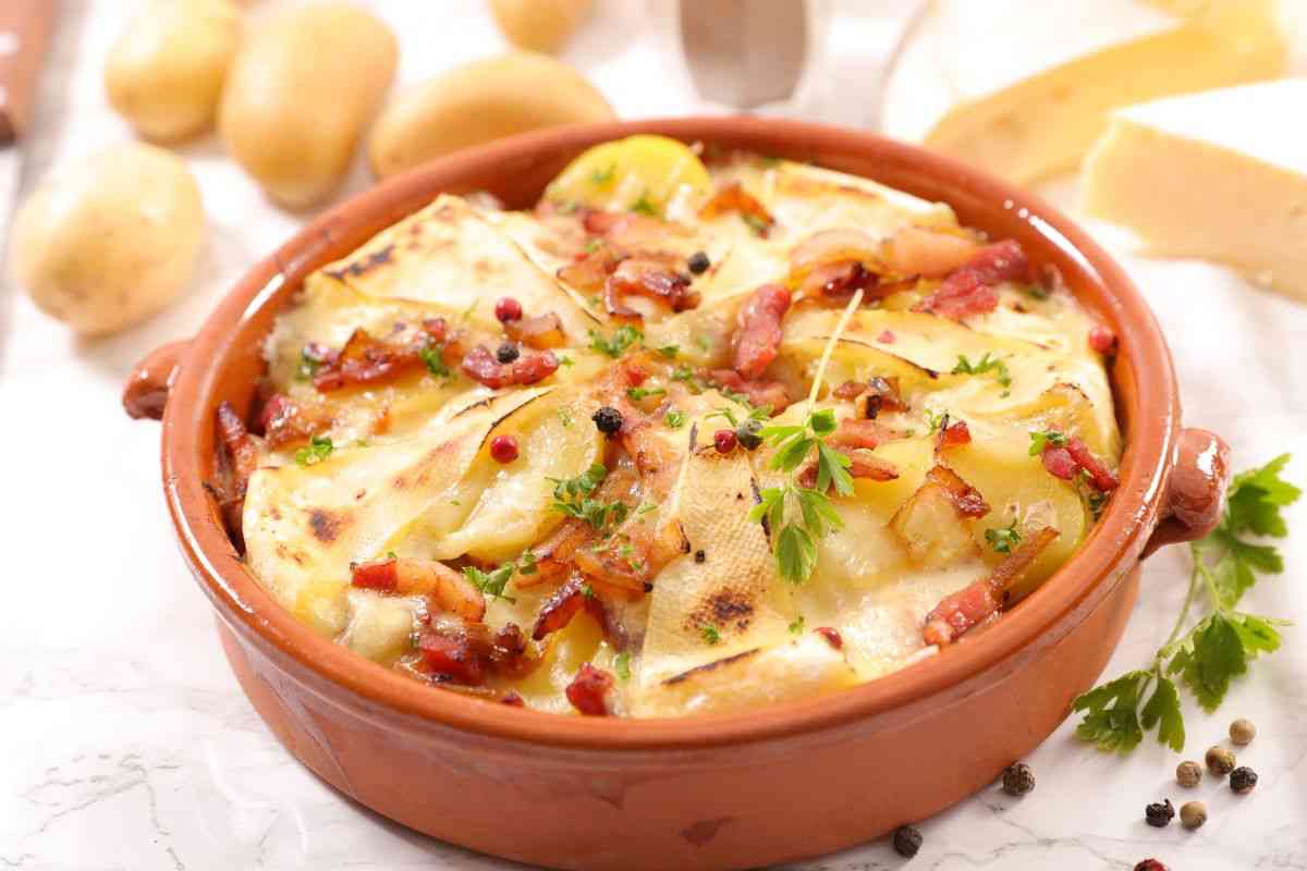 patate con formaggio e pancetta