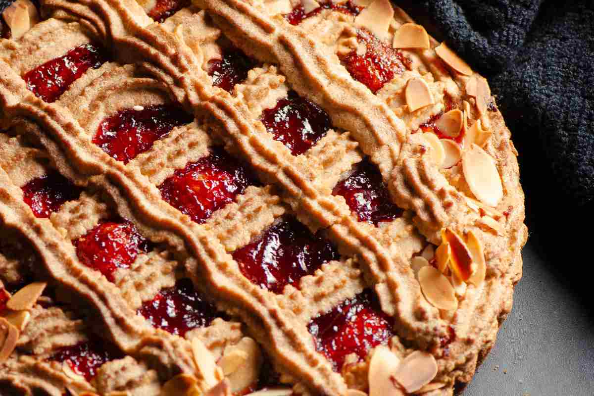 crostata mandorle e lamponi