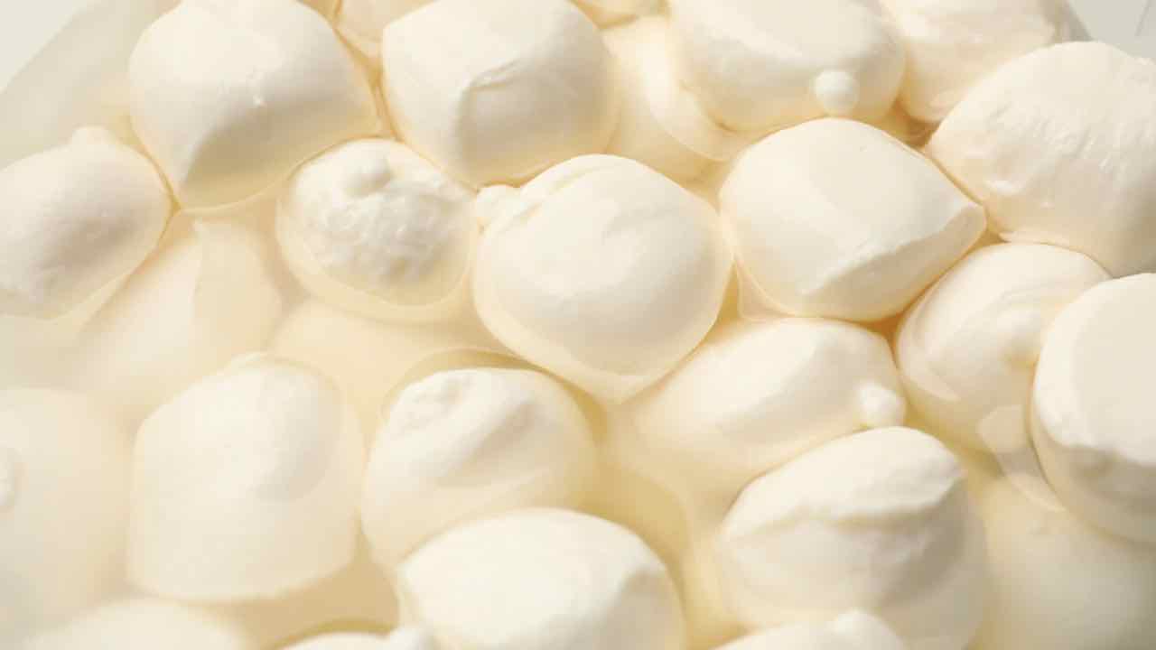Acqua delle mozzarelle salva natale - ButtalaPasta.it