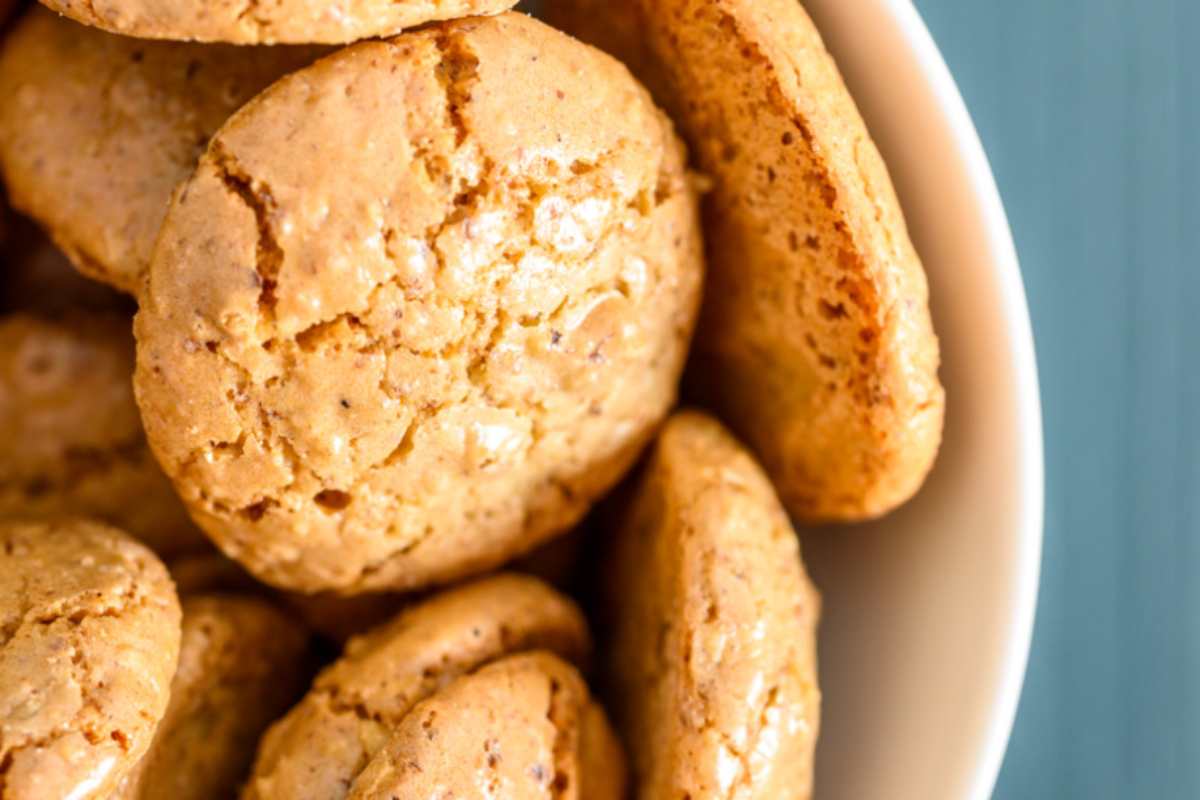 biscotti dorati allo zenzero