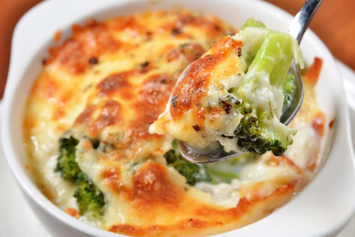 pirofila con broccoli gratinati al forno
