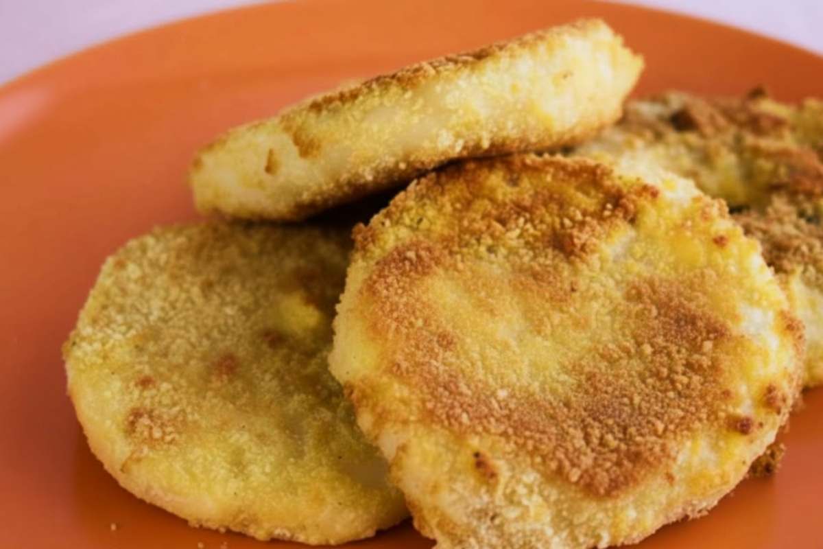 cotolette di sedano rapa dorate