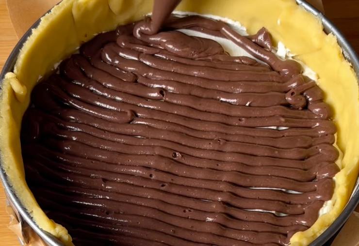 crostata con crema al cioccolato