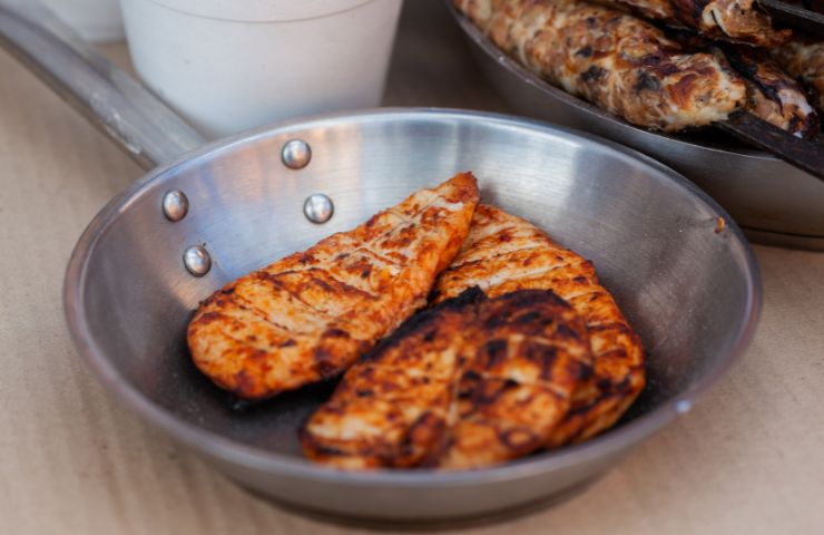Petto di pollo cotto in padella