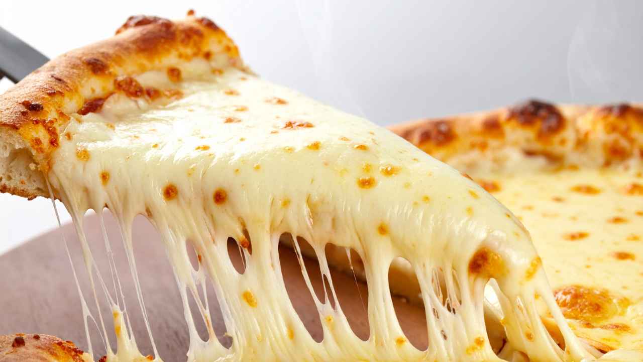 Pizza bianca senza lievito - ButtalaPasta.it