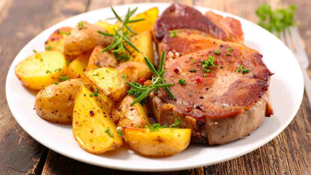 Roast beef con patate buttalapasta.it