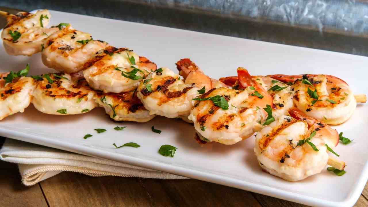 Spiedini di gamberi buttalapasta.it