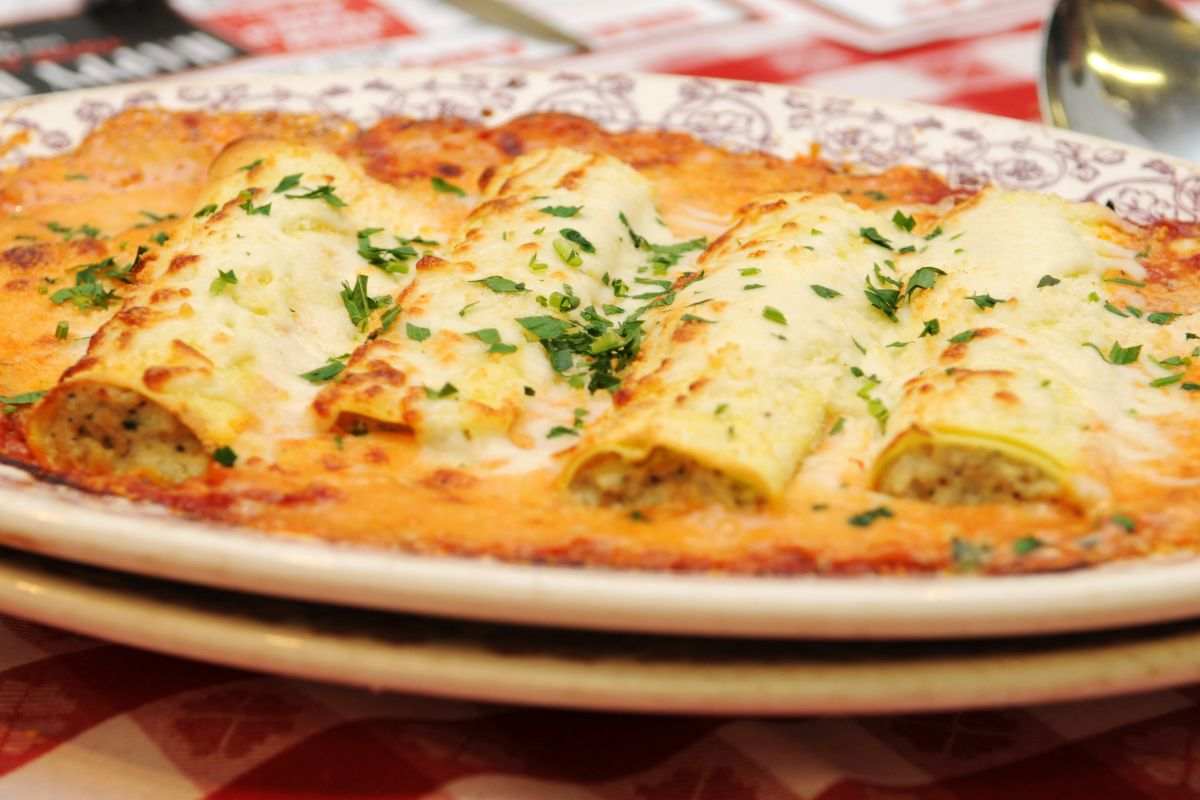 piatto con cannelloni