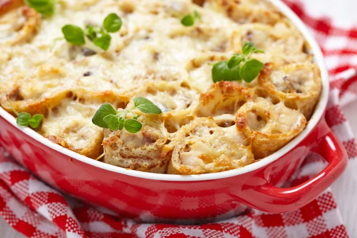 teglia con crespelle