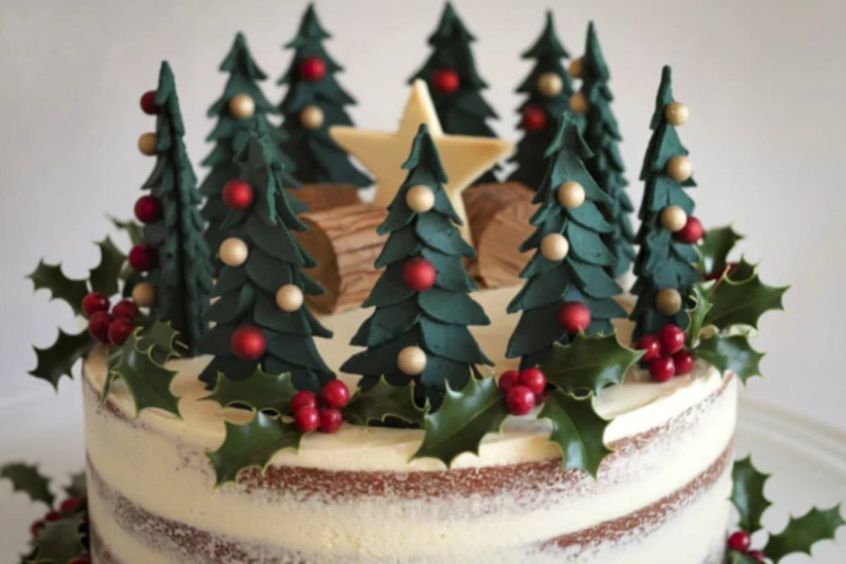 decorazioni di natale in pasta di zucchero a forma di alberi