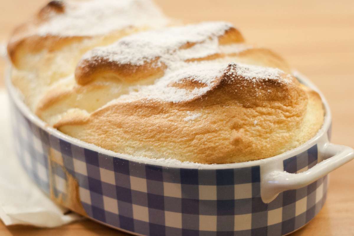 È il dolce preferito di Mozart ma pochi lo sanno fare: monta gli albumi e viene una nuvola